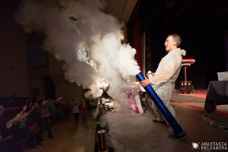 Крио-Шоу от Амитишоу